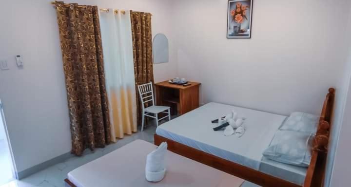 סיקיהור Elnora Delmar Travellers Inn מראה חיצוני תמונה