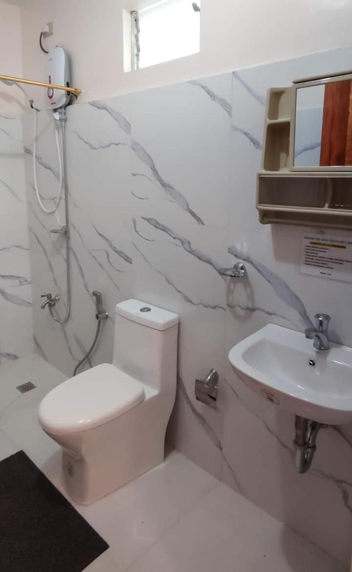 סיקיהור Elnora Delmar Travellers Inn חדר תמונה