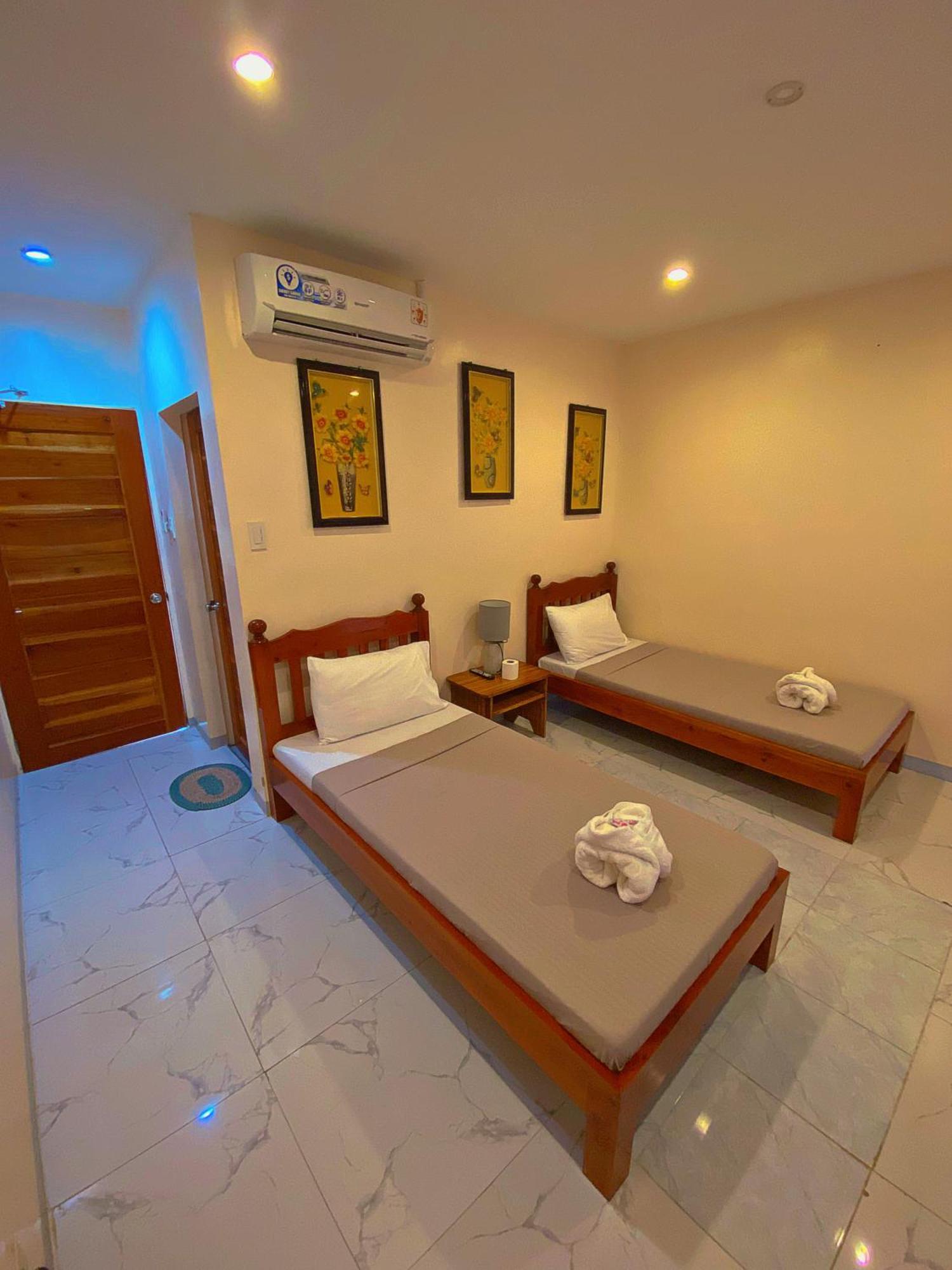 סיקיהור Elnora Delmar Travellers Inn מראה חיצוני תמונה