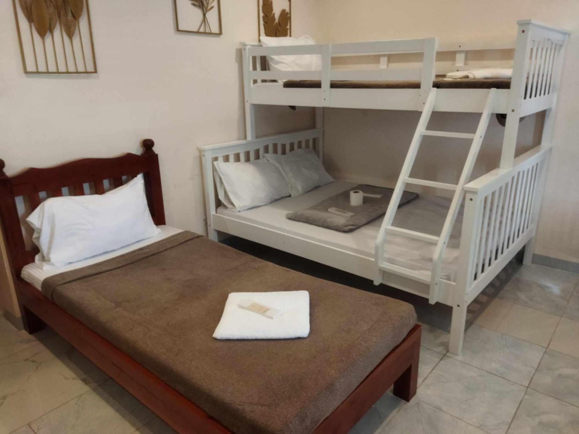 סיקיהור Elnora Delmar Travellers Inn מראה חיצוני תמונה